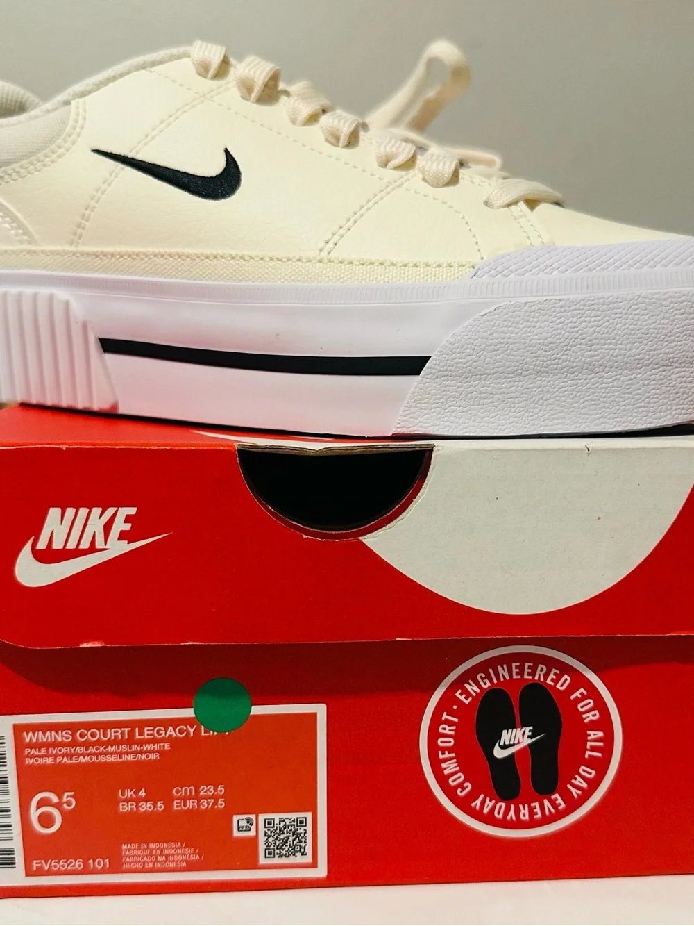 Nike Women’s Cream and Black Low-Top Platform Sneakers